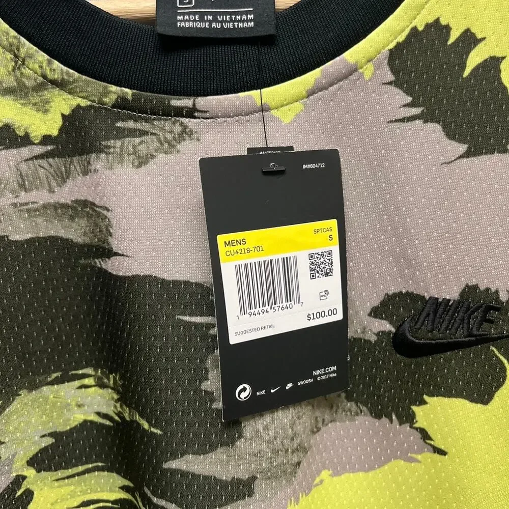 Nike‎ Sportswear Short-Sleeve Hype Hike Camo Top
